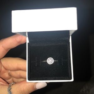 Pandora radiant elegance ring